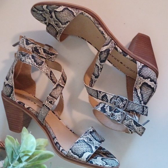 Lucky Brand Ressia Natural Snake Strappy Sandals ** SZ 6.5 - Picture 4 of 10